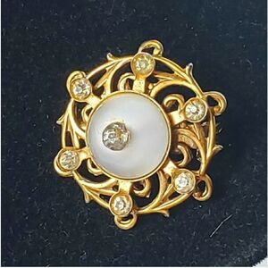 VINTAGE JELLY BELLY Goldtone Brass & Rhinestone Pin Brooch